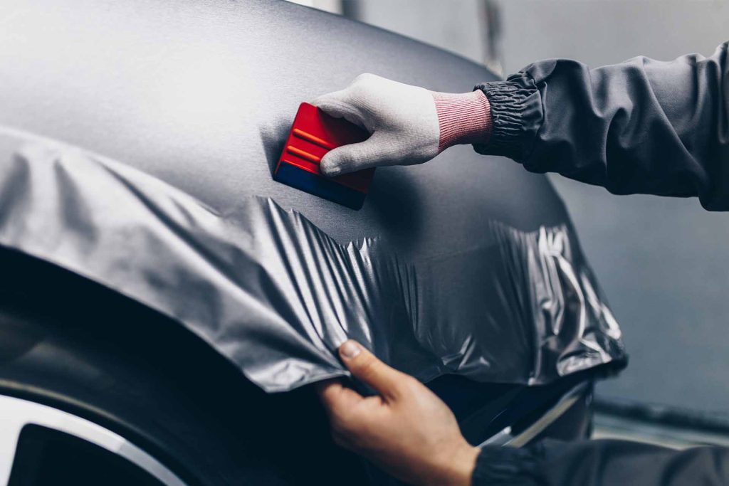 Benefits of Vinyl Wrapping Your Vehicle